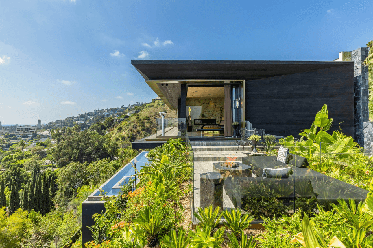 Residences & estate